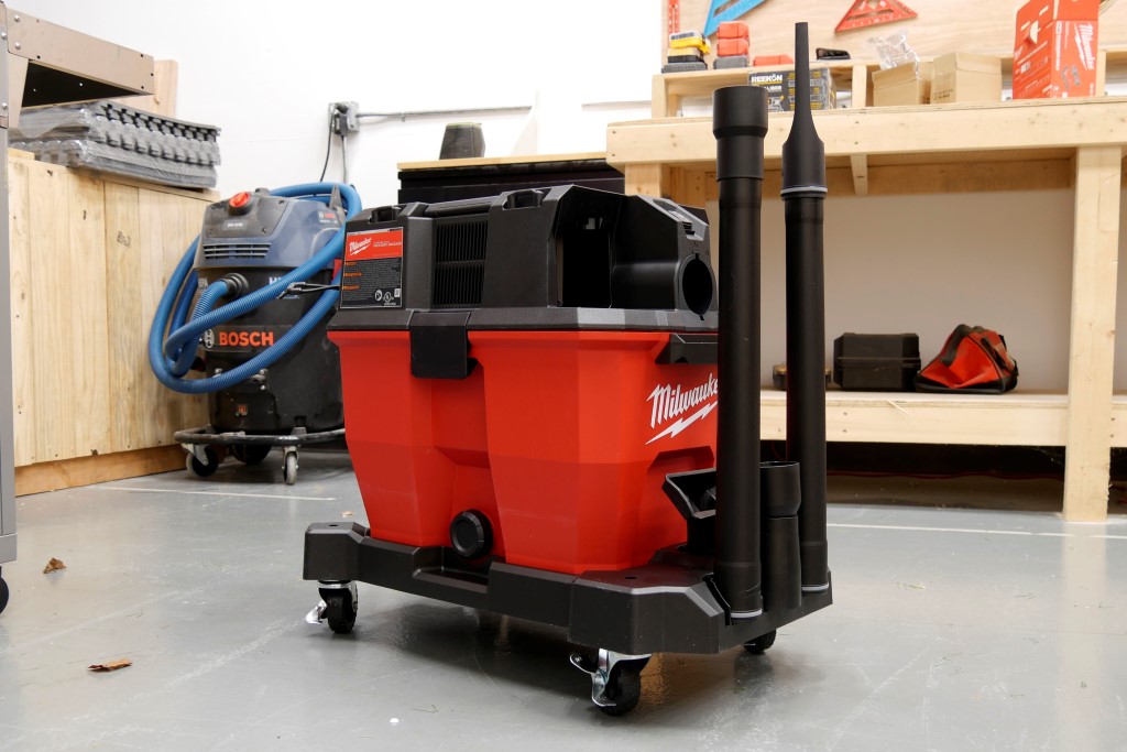 milwaukee m18 cordless wet/dry vacuum full kit
